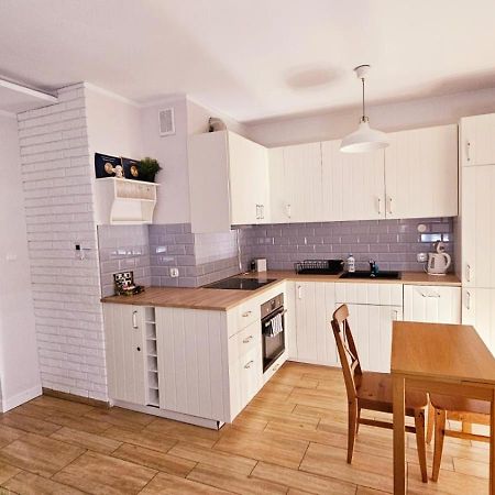 Apartament Mlynarska Piła Buitenkant foto