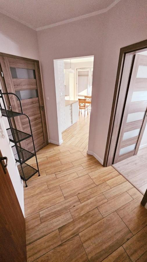 Apartament Mlynarska Piła Buitenkant foto