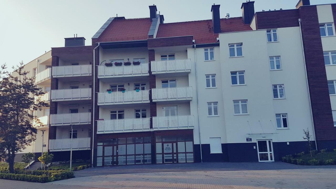 Apartament Mlynarska Piła Buitenkant foto