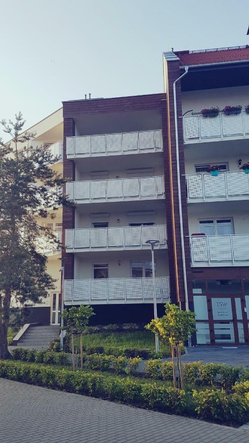 Apartament Mlynarska Piła Buitenkant foto